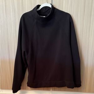 Mockneck sweatshirt